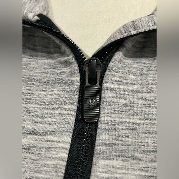 Lululemon Jacket - Picture 4 of 11